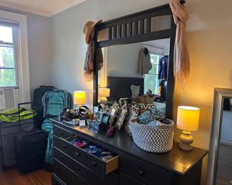 Dresser