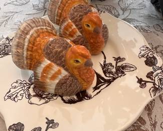 Ceramic Turkey Salt & Pepper