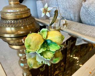 Italian majolica lemons