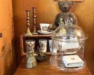 English King & Queen collectible items all throughout the house.