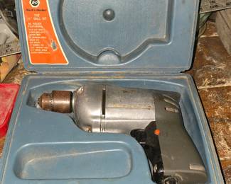 Electric drill 