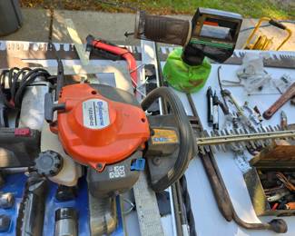 Husqavarna hedge trimmer 