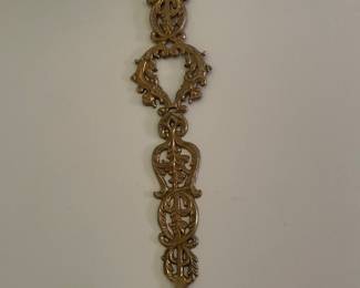 $25.00 - Vintage Ornate Solid Brass Over-the-Door Hook, Victorian Style