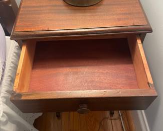 $55.00 - Vintage Solid Wood One-Drawer Nightstand, Dovetail Drawer & Turned Legs