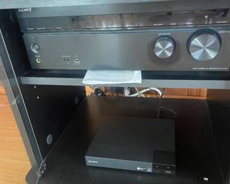 $90.00 - Sony STR-DH550 5.2 Channel Home Theater AV Receiver with Remote & Manual