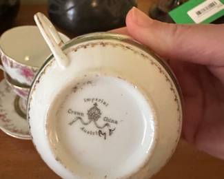 $38.00/Set - Pink Floral 4 Imperial Crown China Austria Tea Cups and 4 Saucers