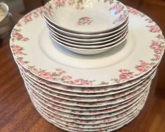 $260.00/Set - Pink Floral Set of 18 C.H. Field Haviland Limoges and GDA (Gerard, Dufraisseix & Abbot), France China Plates and Bowls
