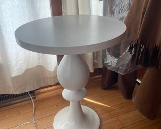 $145.00 - White Sculptural Wood Pedestal Accent Table