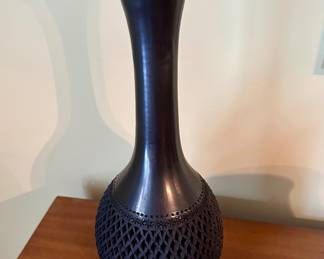 $40.00 - Handcrafted Baro Negro (Black Clay) Vase