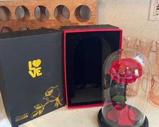 $18.00 - Red Rose in Glass Dome with Gift Box