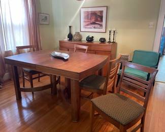 $725.00 - Mid-Century Modern Wooden Dining Table with 4 Matching Slat-Back Upholstered Chairs