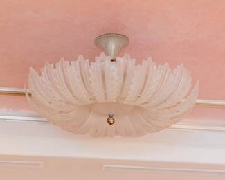 Chandelier 