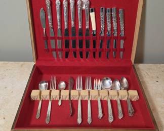 King Edward Silverplate Flatware Set in Box