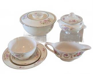 JC Nautilus Floral Porcelain Dinnerware