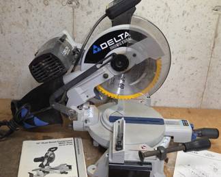 Delta 10" Dual Bevel Compound Miter Saw