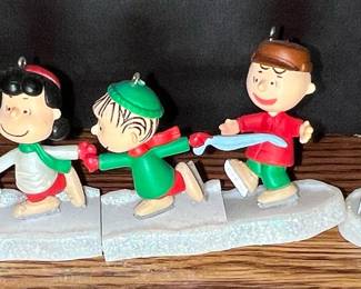Hallmark Peanuts Skating Party Ornament Set