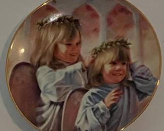 Sandra Kuck Collector Plate Collection