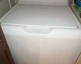 GE GTW335ASN2WW Top Load Washer