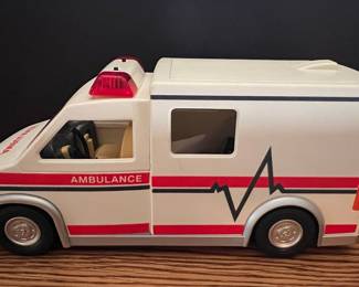 Playmobil City Action Rescue Ambulance 5952