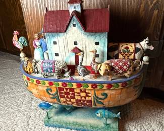 Jim Shore Heartwood Creek "And Noah Did All That The Lord Commanded Him" Noah's Ark Figurine