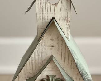Glitzhome Distressed Church Style Birdhouse