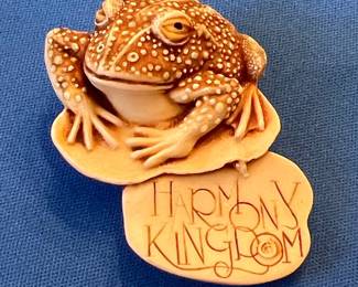 Harmony Kingdom Toad Pin