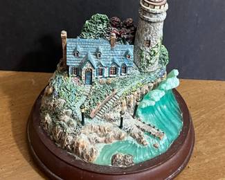 Hawthorne Village Thomas Kinkade Sea of Tranquility Sculpture