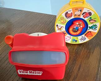 Little Snoopy Pull Toy and View-Master Ornaments