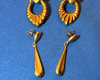 Gold Tone Shell Hoop and Teardrop Dangle Earrings