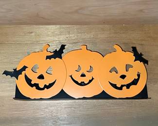 Hallmark Halloween Pumpkin Bat Metal Candle Holder