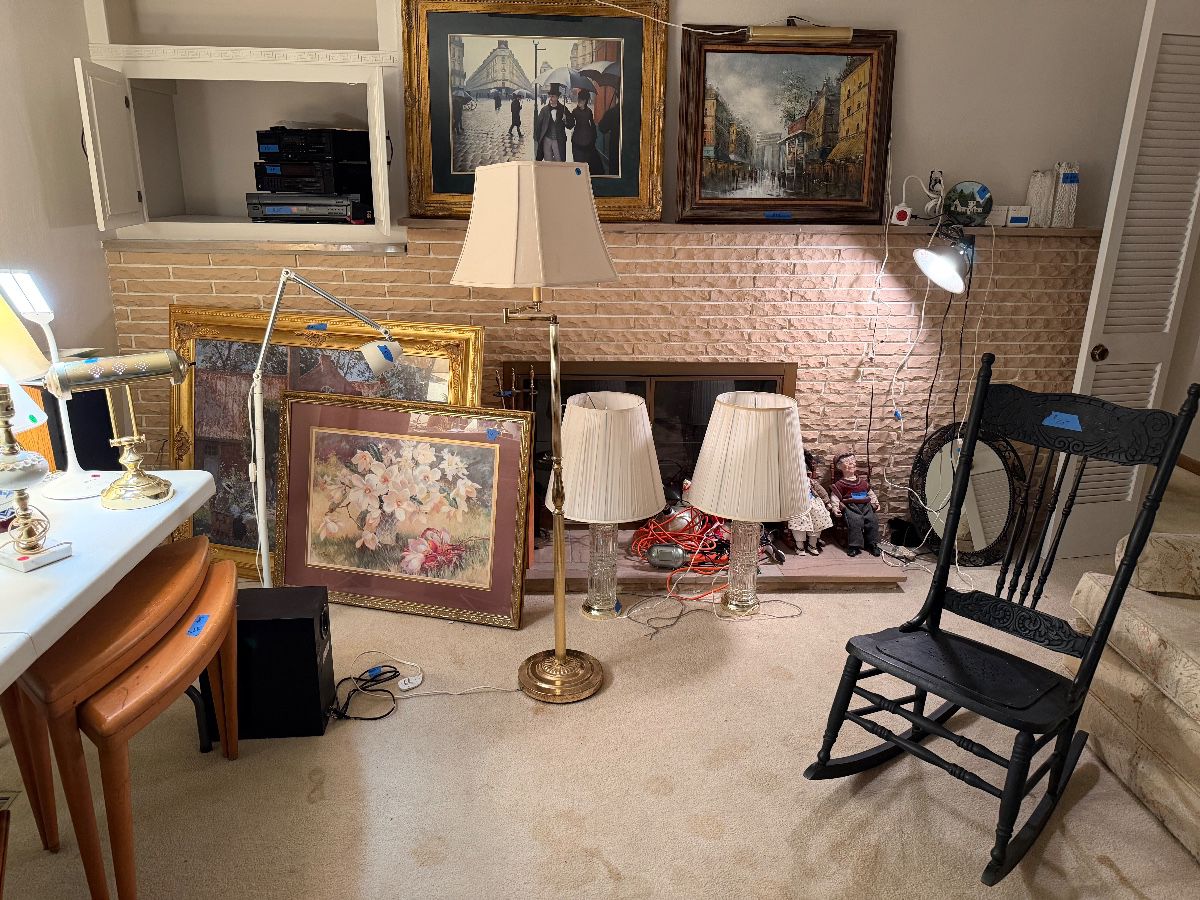 Electronics, lamps, furniture and more!