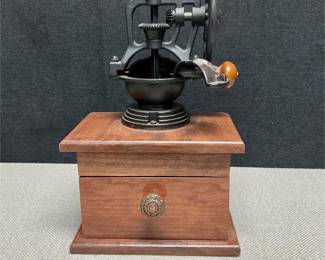 Lot # : 31 - Vintage Coffee Grinder/Mill