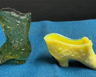 Lot # : 37 - Vintage Fenton Glass Boot & Slipper