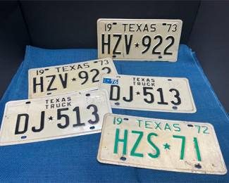 Lot # : 18 - 5 1970's Texas License Plates