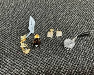 Lot # : 169 - 925 Pendents and Earrings