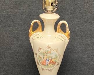 Lot # : 6 - Vintage Ceramic Urn Table Lamp