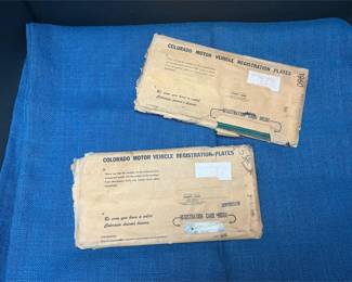Lot # : 16 - Vintage Colorado License Plates
