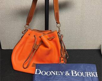 Dooney & Bourke
