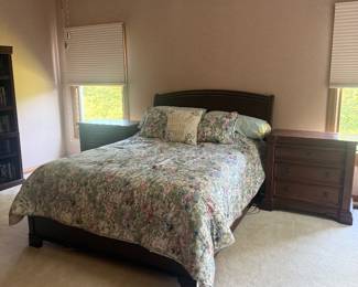 Ashley Wigeon Hall Queen Bed & 2 Nightstands — $450 Traditional cherry-finish queen bed with two matching nightstands. Very good condition.