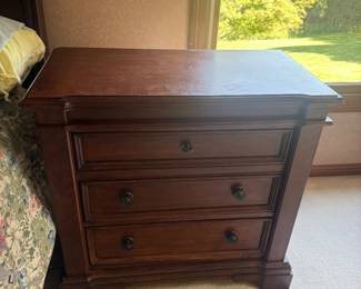 Ashley Wigeon Hall Queen Bed & 2 Nightstands — $450 Traditional cherry-finish queen bed with two matching nightstands. Very good condition.