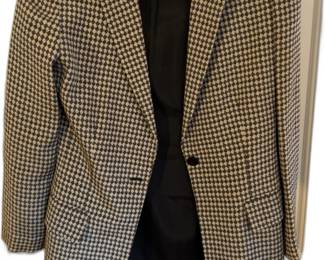 Size 2 Anne Klein II Skirt Suit 
