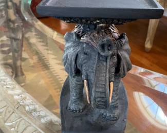 4.5”x4” The Bombay Company Decorative Elephant Pedestal