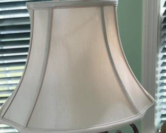Sold Indiv. Vintage-style urn table lamp
