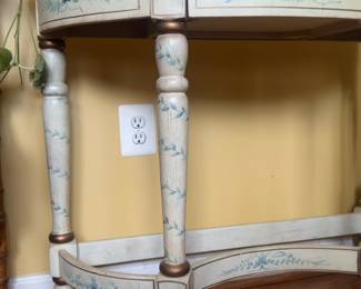 35”x15x30” Vintage Hand-Painted Shabby Chic Side Table
