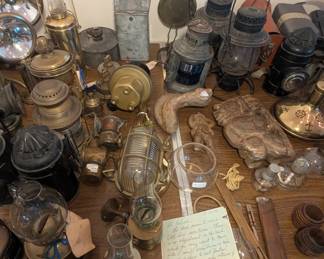 Large collection of vintage naticual lamps & latterns