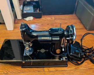 Vintage Singer Featherweight 221 Sewing Machine with Case & Tray