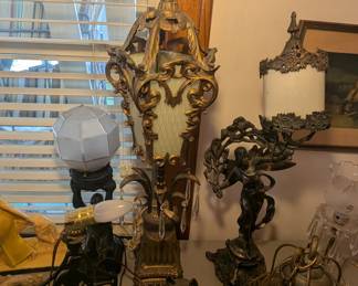 Ornate Vintage Figural Brass Coach-Style Table Lamp