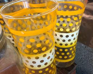 1970's retro drinking glass