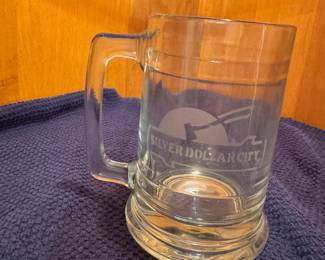 Pair of Silver Dollar City glass mugs