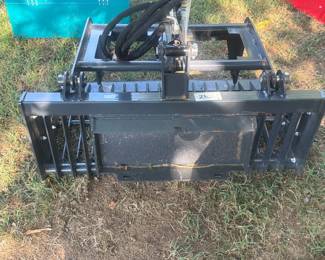  MINI SKID STEER GRAPPLE